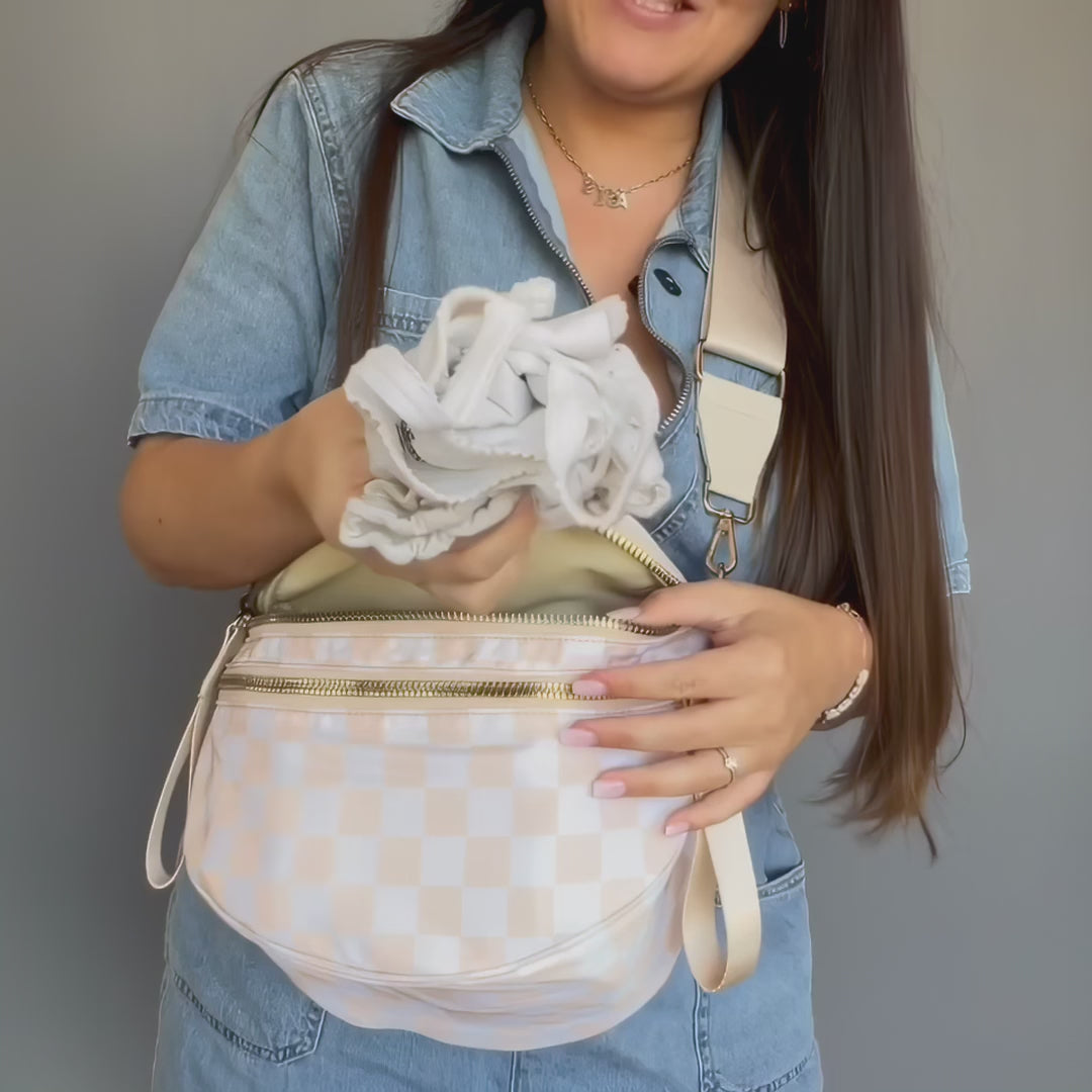 What's in the bag - everyday essentials